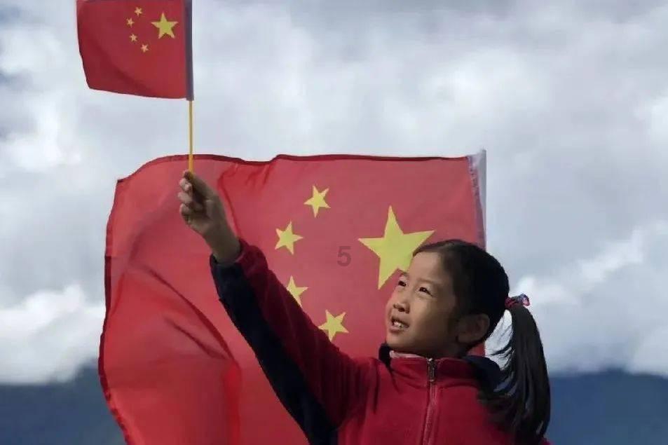 给奶奶养的小猫咪被送回来后，被网友称为“泡发的海参”！